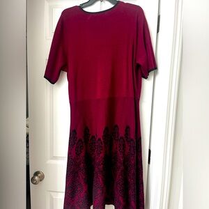 Burgundy sweater dress with black print size 3X